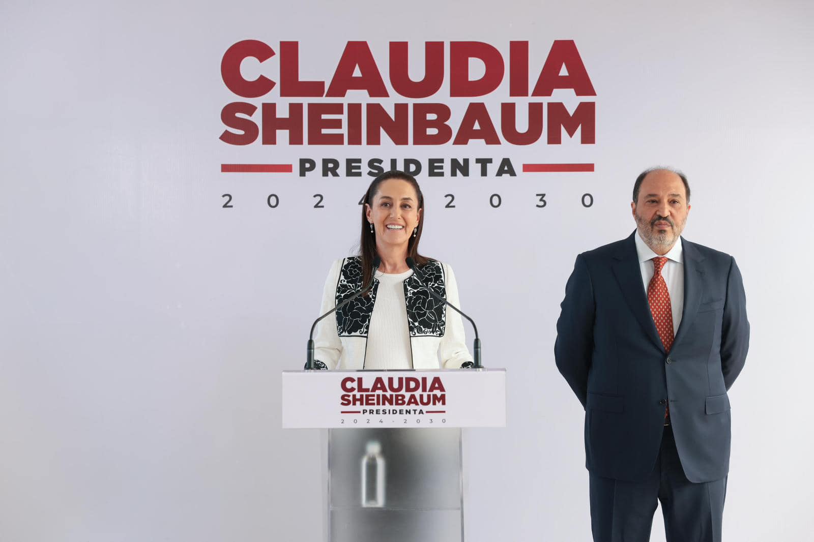 Claudia Sheinbaum nombra a Lázaro Cárdenas Batel como Jefe de la Oficina de la Presidencia